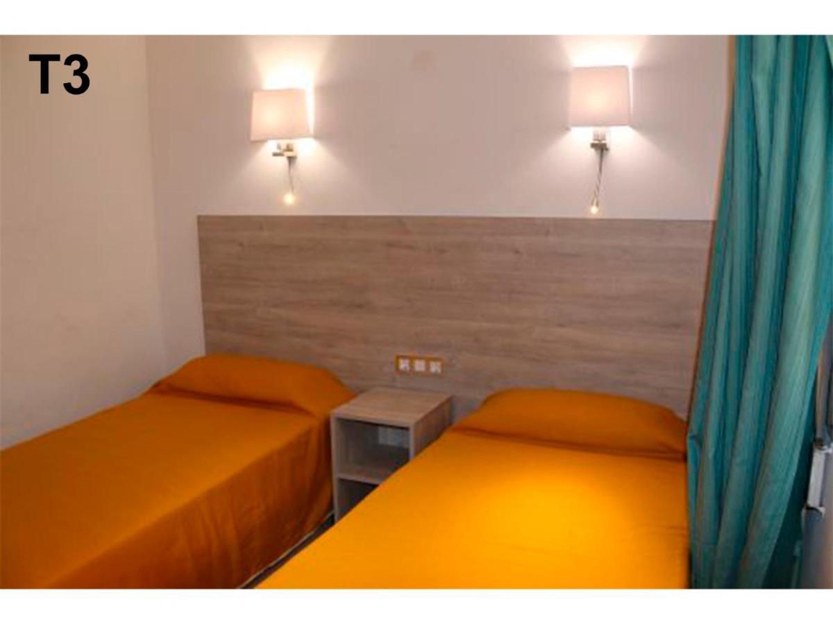 Apartaments Salamar Lloret de Mar Bagian luar foto